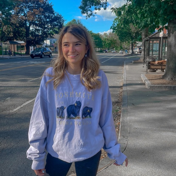 Meet your Posher, Cassie - Picture 1 of 3